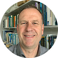 Dr. Jörg Romeis